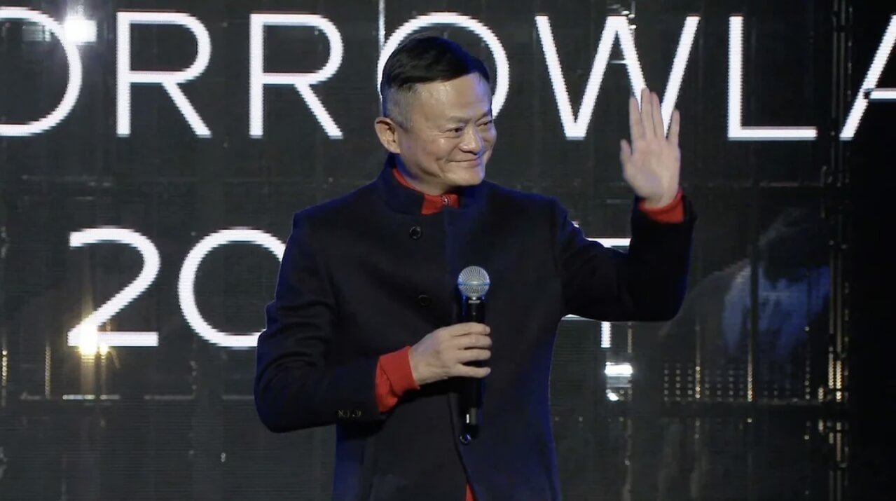 Jack Ma Appears on Alipay’s 20th Anniversary: AI Will Change Everything, But It Doesn’t Mean It Decides Everything